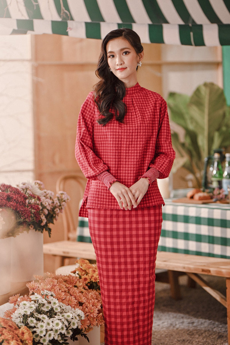 The Embun Women Doll Blouse - Red Mini Checked
