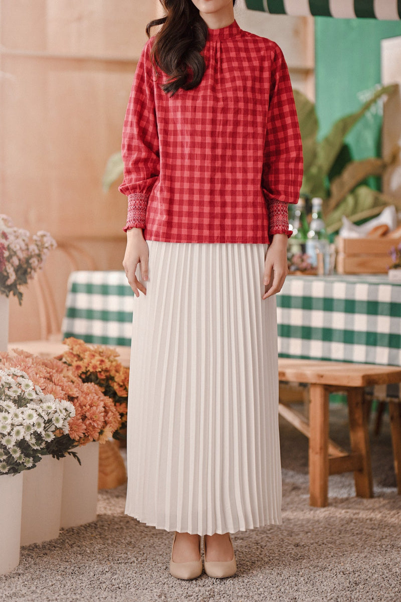 The Embun Women Sun-Pleats Skirt - White
