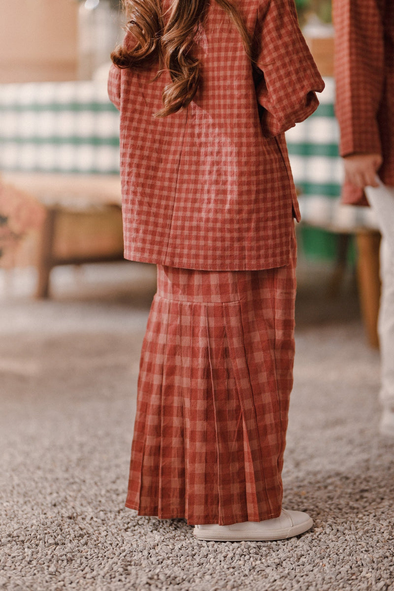 The Embun Back Pleated Skirt - Brown Checked