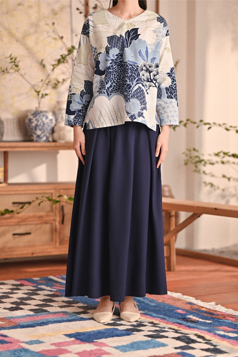The Heiwa Women A-Line Skirt - Navy Blue
