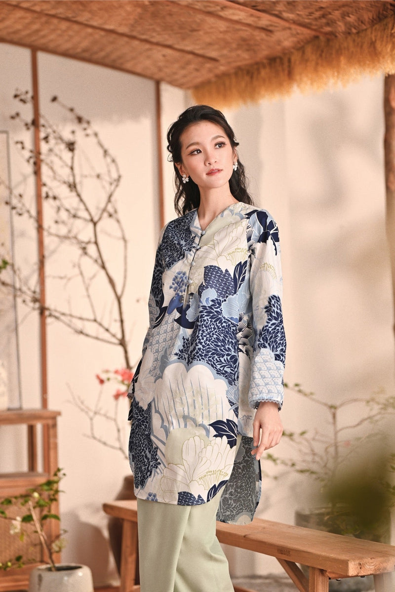 The Heiwa Women Bright Kurung Top - Seiten