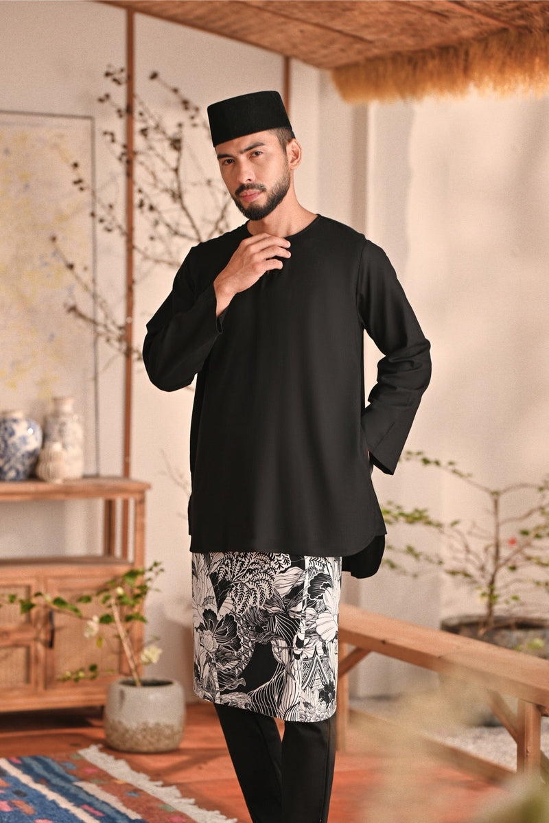 The Heiwa Men Kurta - Black