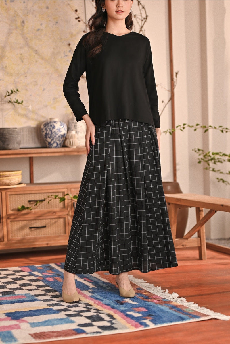 The Heiwa Women A-Line Skirt - Mado