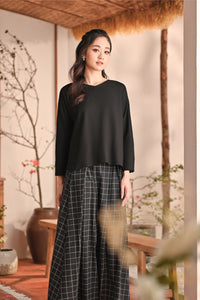 The Heiwa Women Selesa Blouse - Black