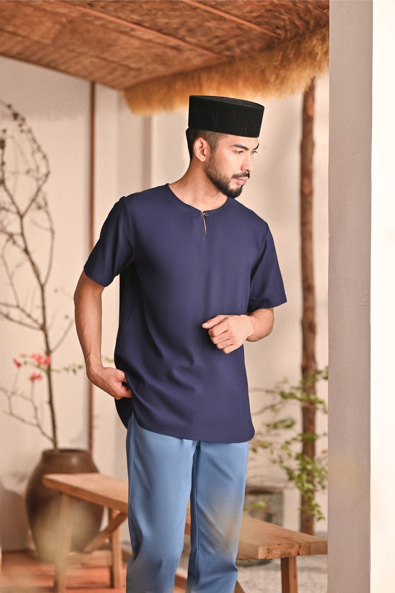 The Heiwa Men Short Sleeve Kurta - Navy Blue