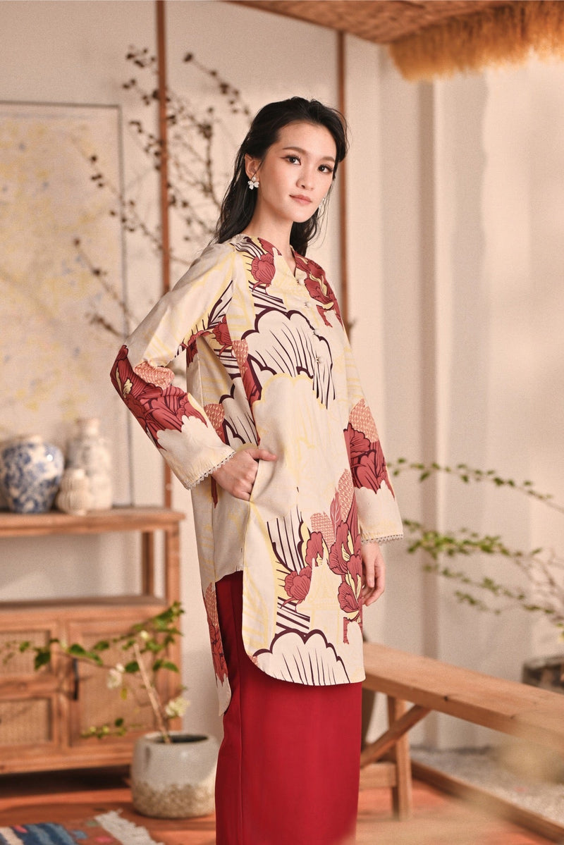 The Heiwa Women Bright Kurung Top - Renai