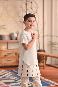 The Heiwa Short Sleeve Kurta - White