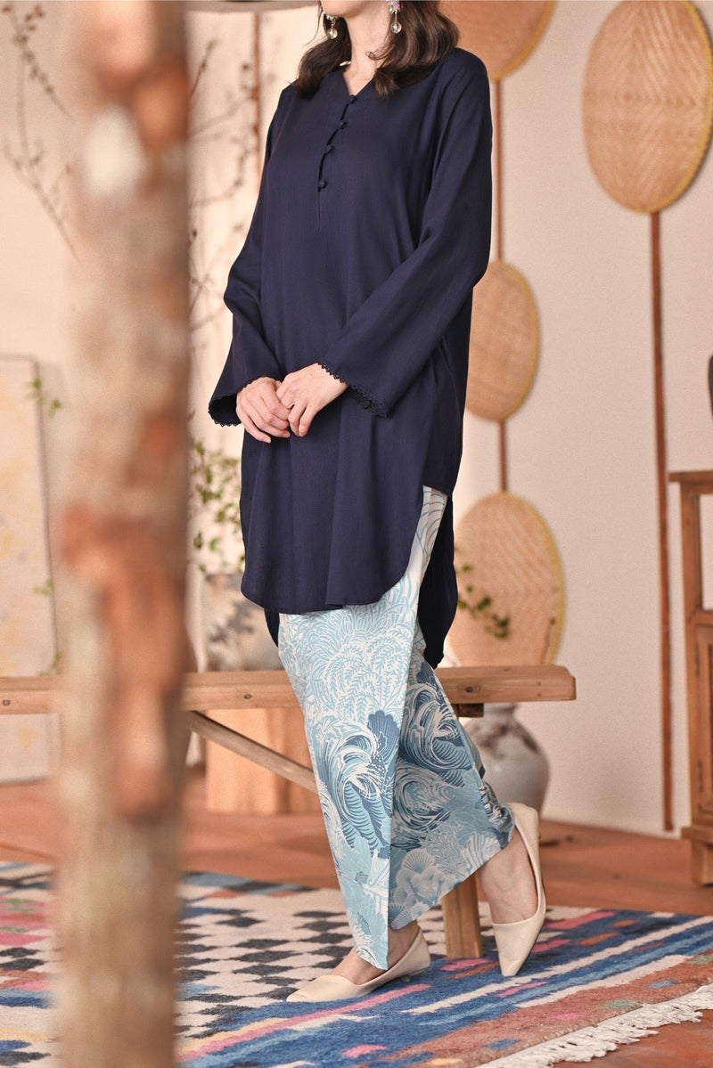 The Heiwa Women Folded Skirt - Kaze