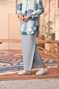 The Heiwa Folded Skirt - Fog Blue