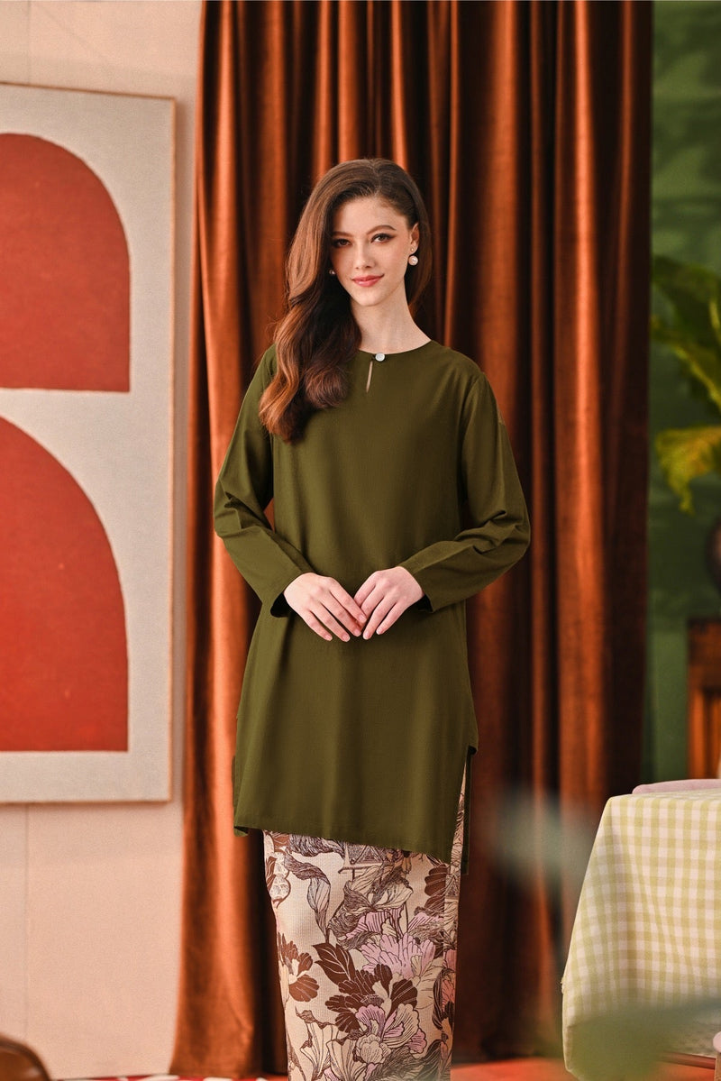 The Capai Women Pesak Kurung Top - Olive