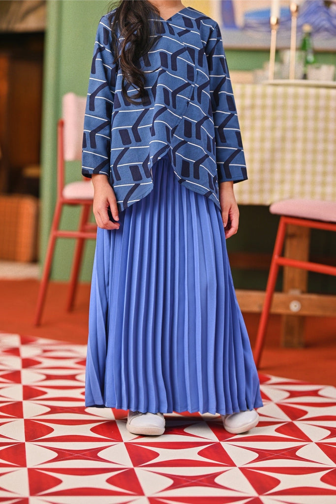 The Capai Sun-Pleats Skirt - Steel Blue