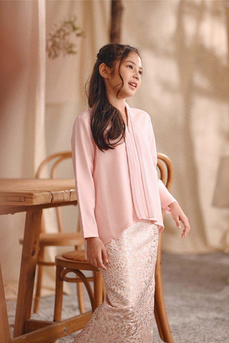 The Bayu Kebaya Top - Pink
