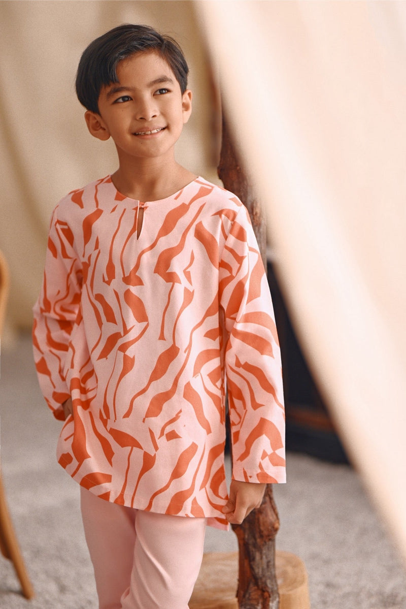 The Bayu Kurta - Explore