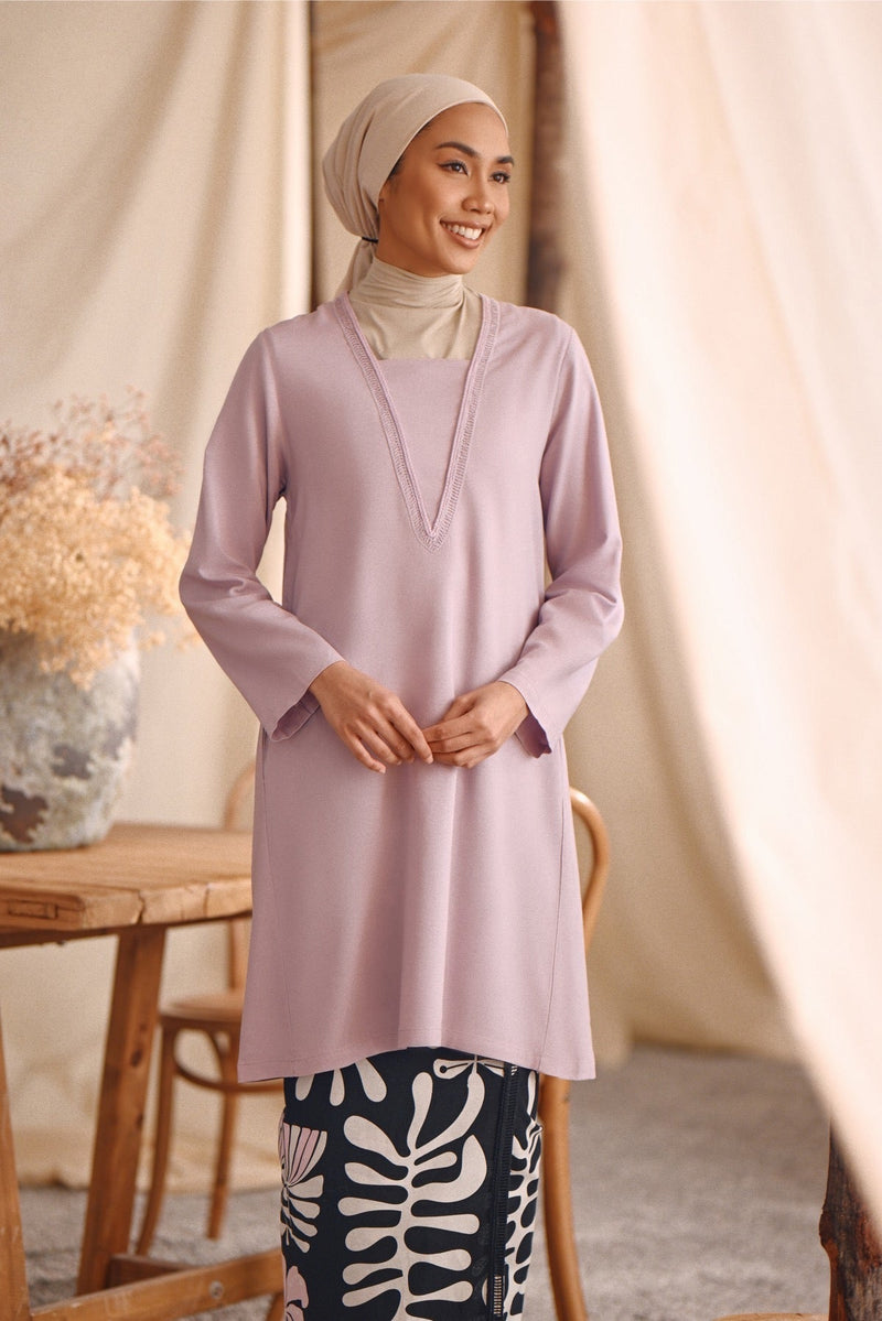 The Bayu Women Kurung Top - Lavender