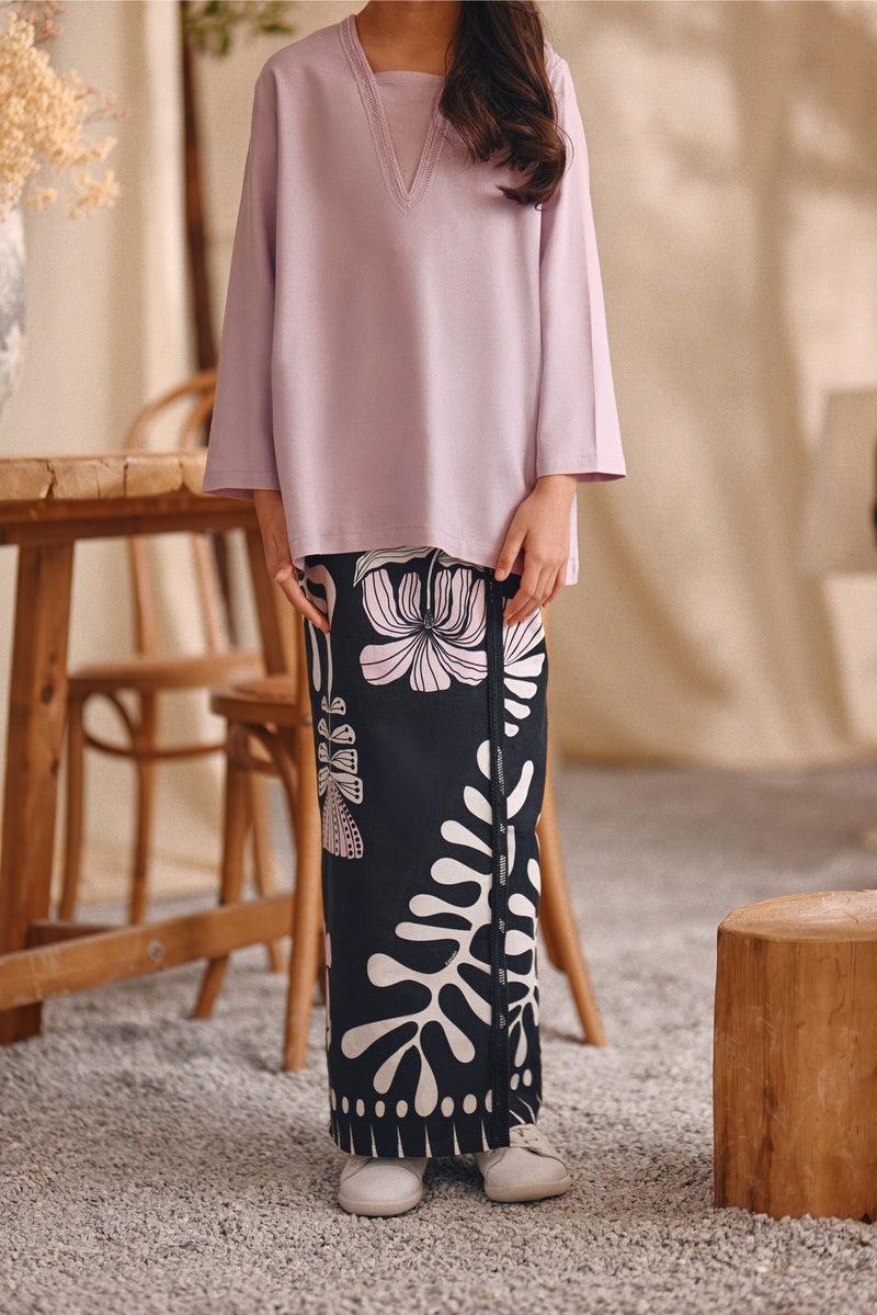 The Bayu Back Pleats Skirt - Wild