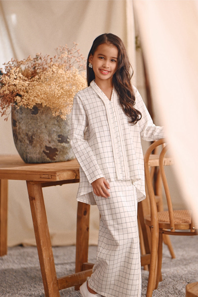 The Bayu Kebaya Top - Window