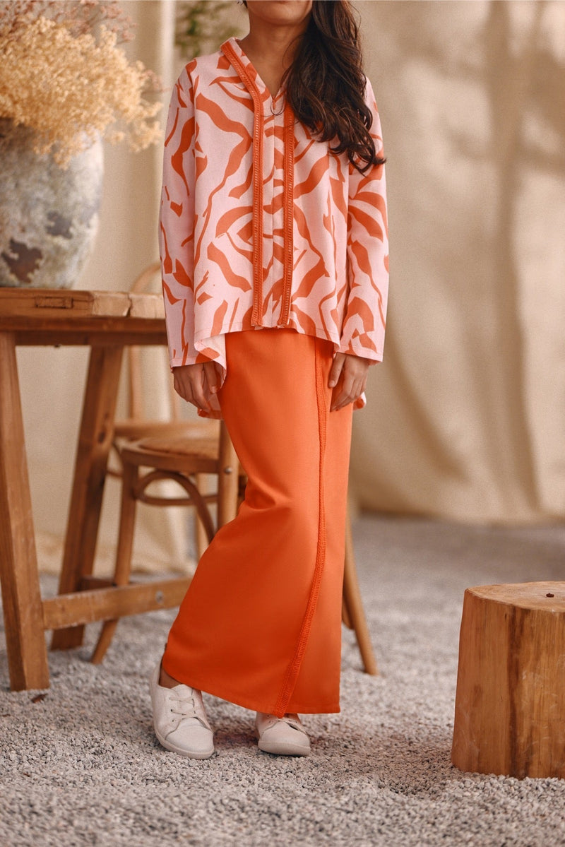 The Bayu Back Pleats Skirt - Orange