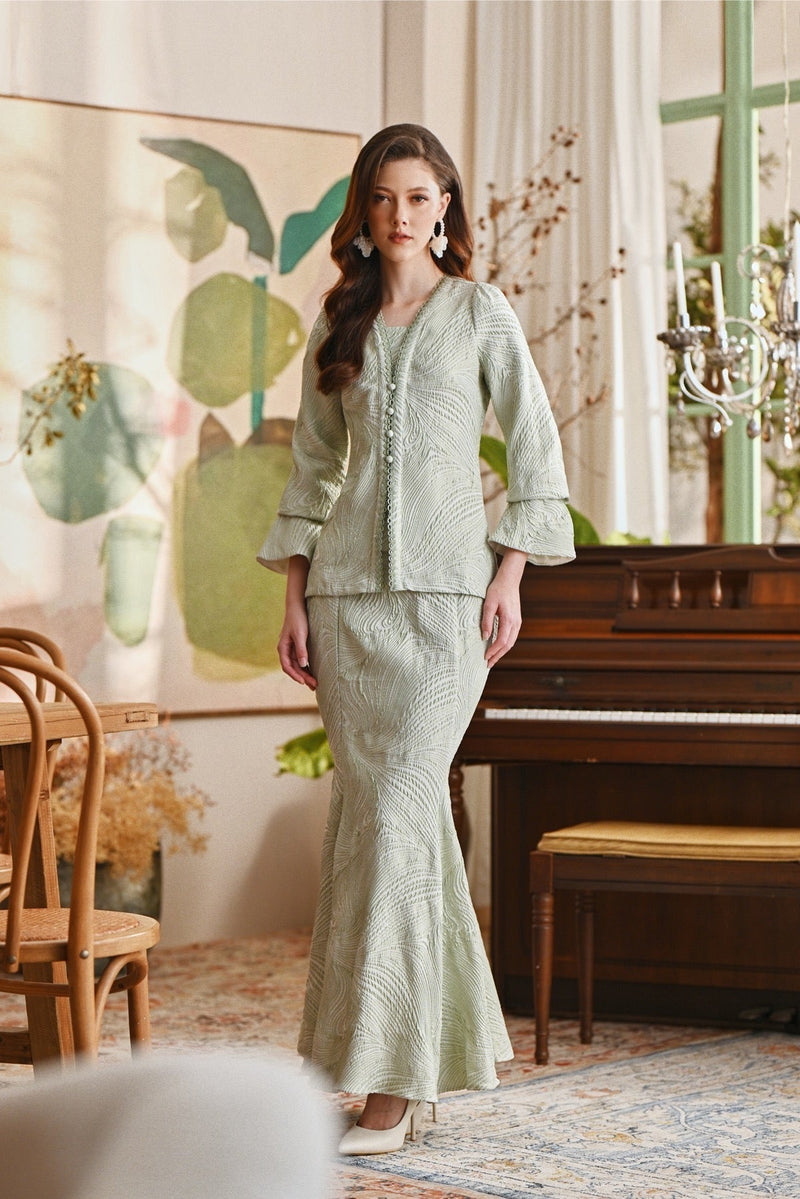 The Glow Women Lavish Kebaya Set - Desert Sage Jacquard