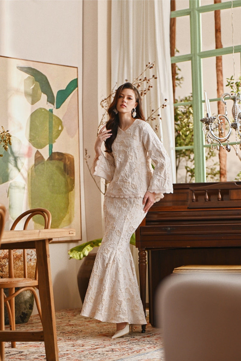 The Glow Women Glitz Kurung Set - Moonlight Jacquard