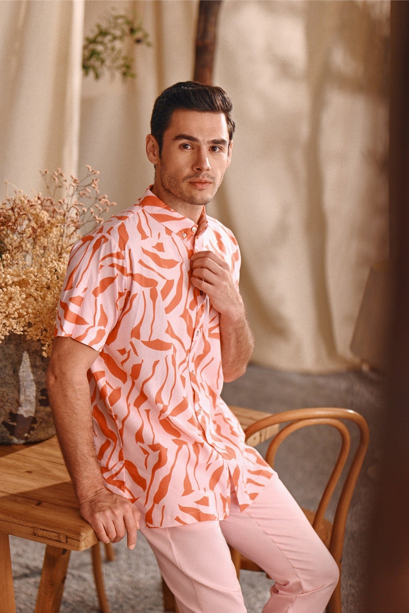 The Bayu Men Batik Shirt - Explore