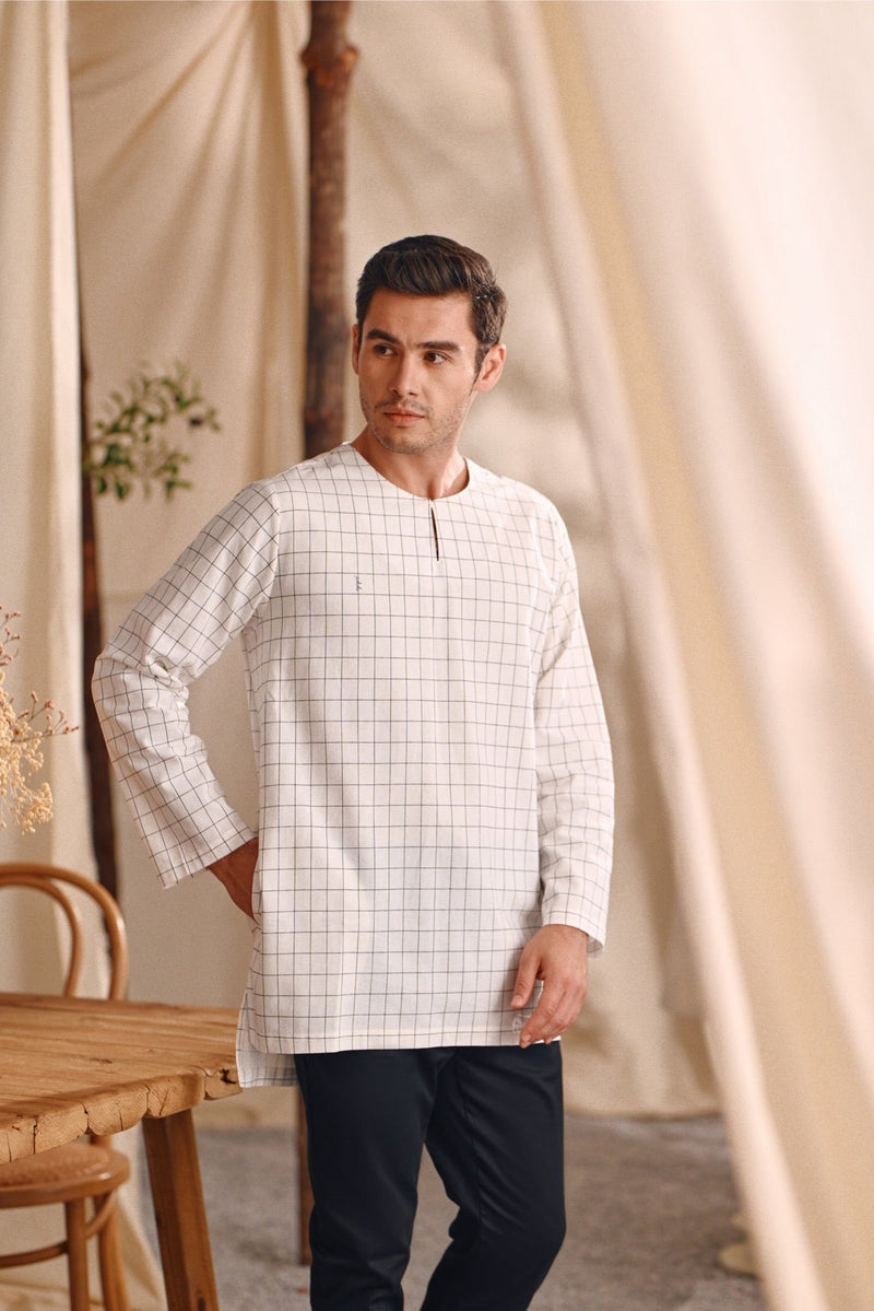 The Bayu Men Kurta - Window