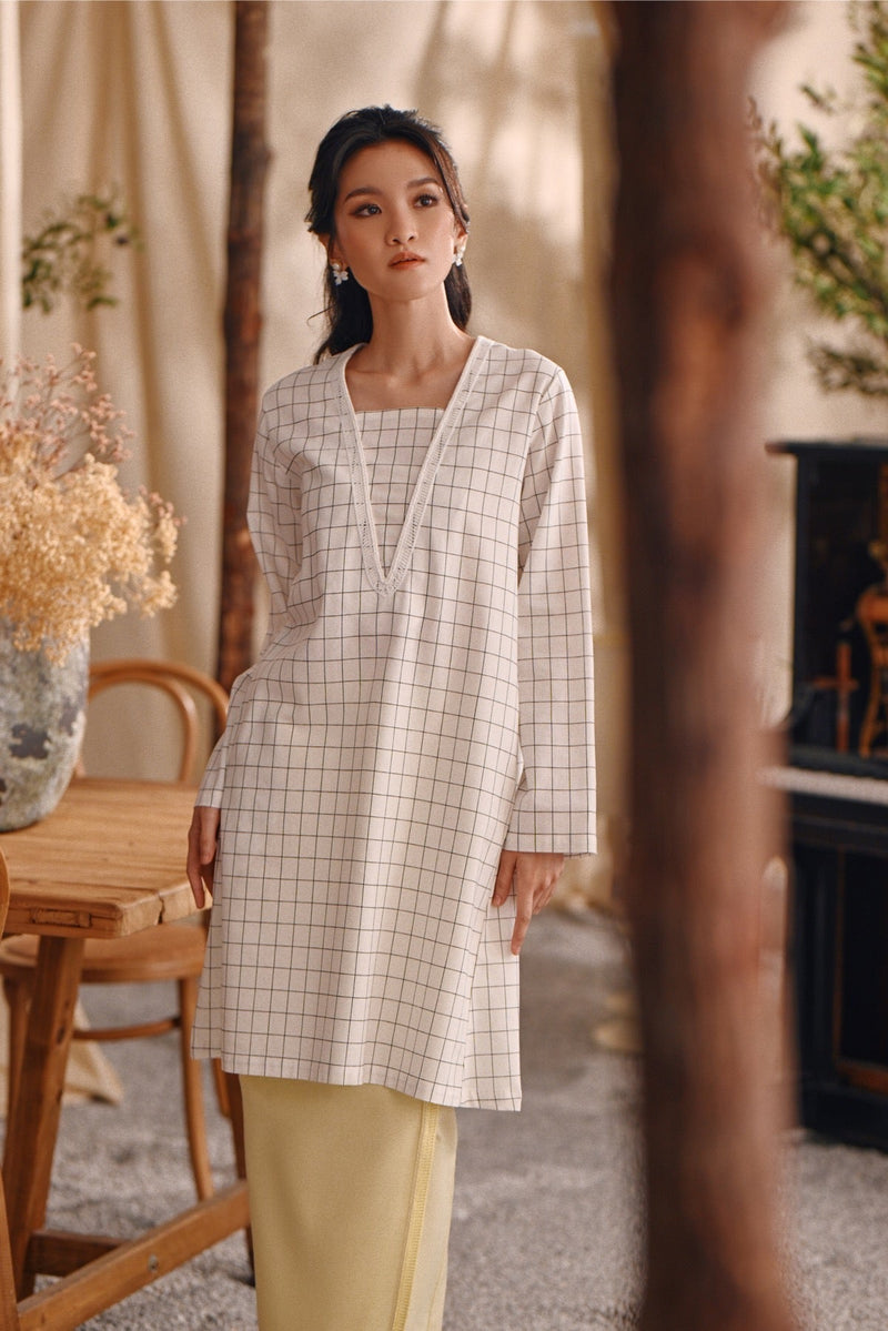 The Bayu Women Kurung Top - Window