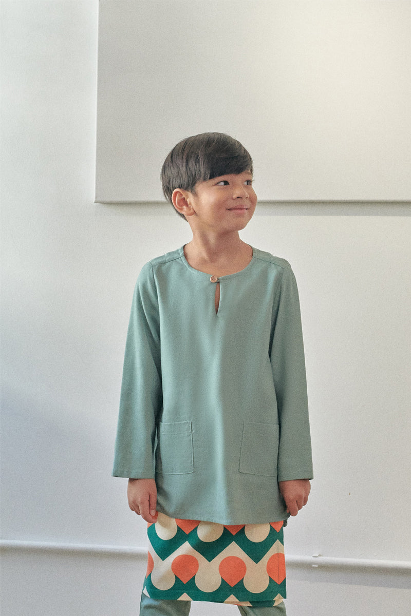 kurta budak hijau