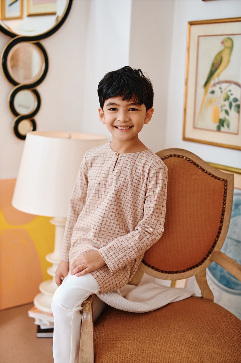 kurta petak merah budak 