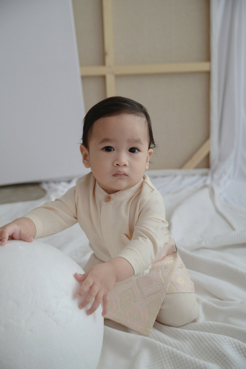 The Seniman Babies Baju Melayu Jumpsuit - Cream