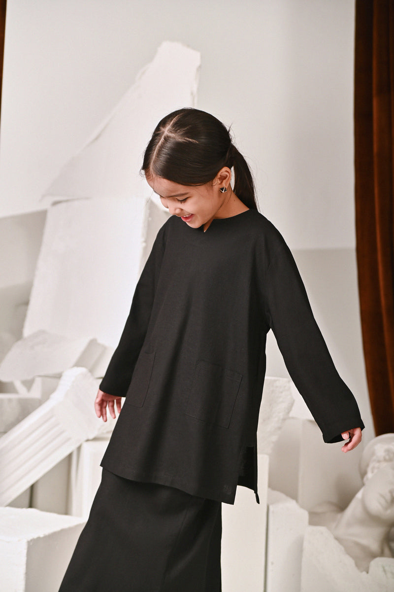 kurung pesak hitam budak 