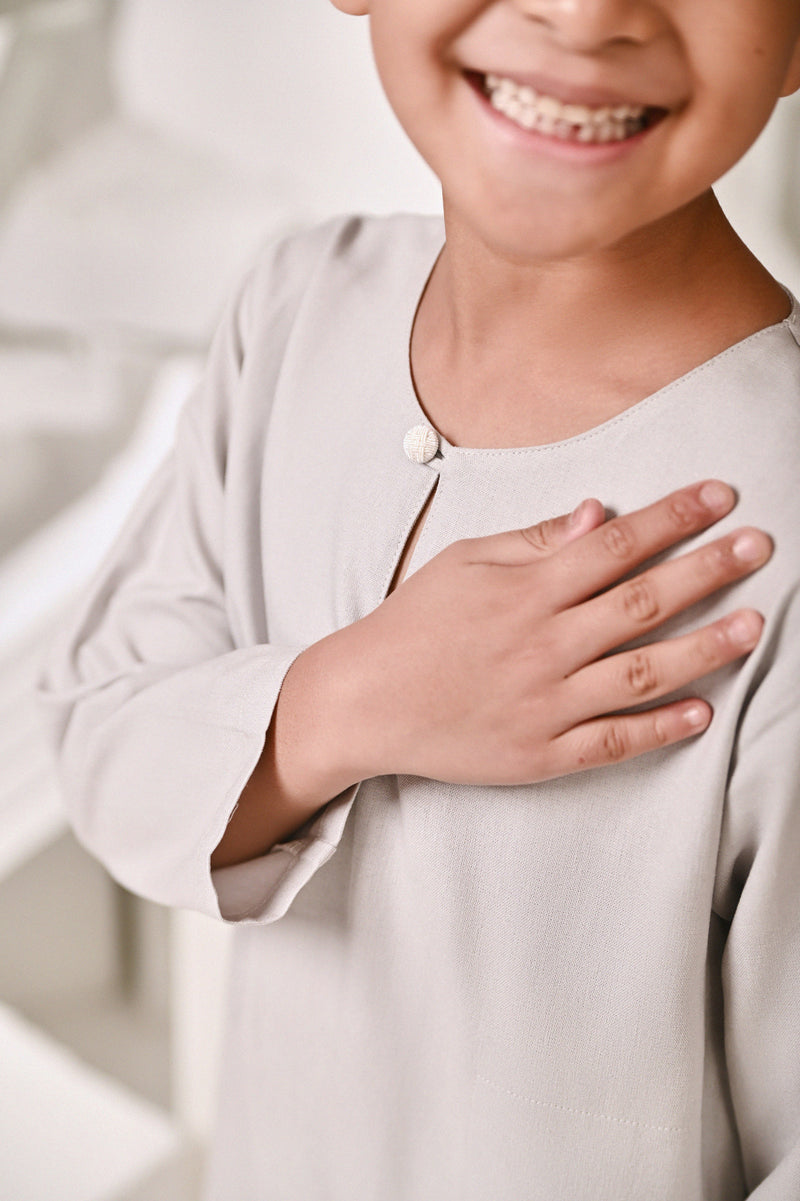 The Kita Menang Kurta - Light Grey