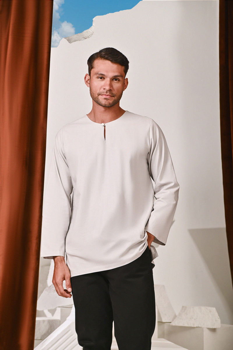 The Kita Menang Men Kurta - Light Grey