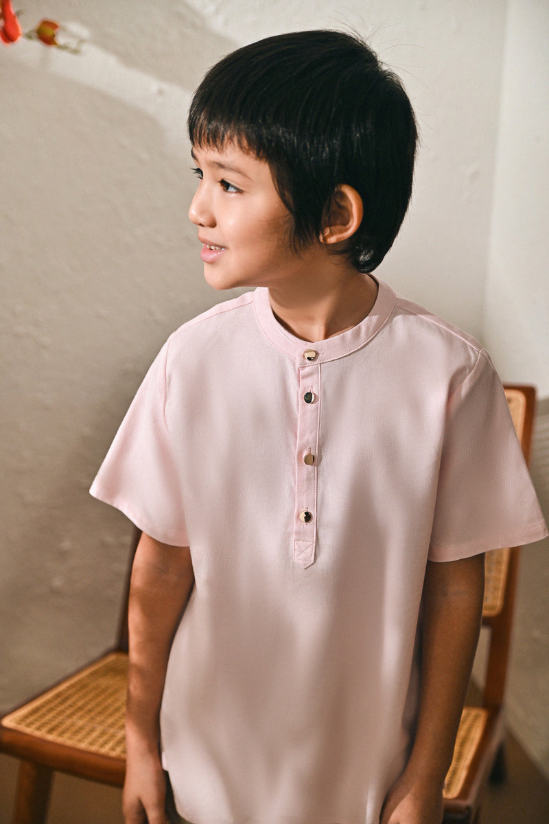 Baju Raya merah jambu