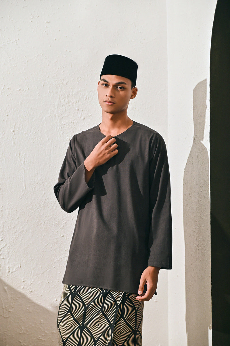 The Rasa Damai Men Kurta - Steel Grey