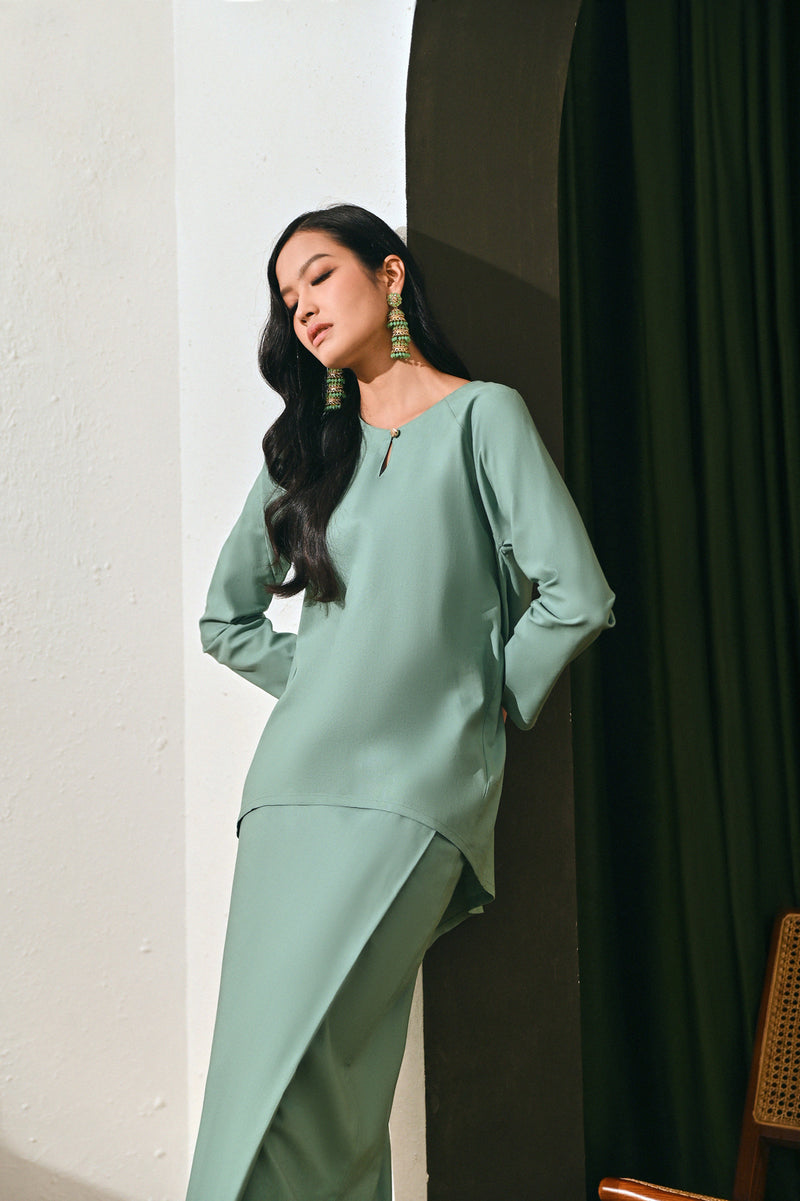 Women Indah Raglan Blouse