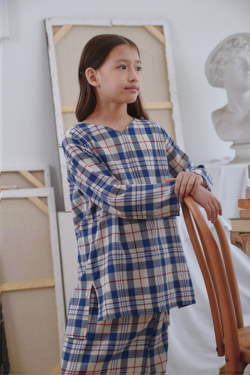 kurung sulam petak biru budak 