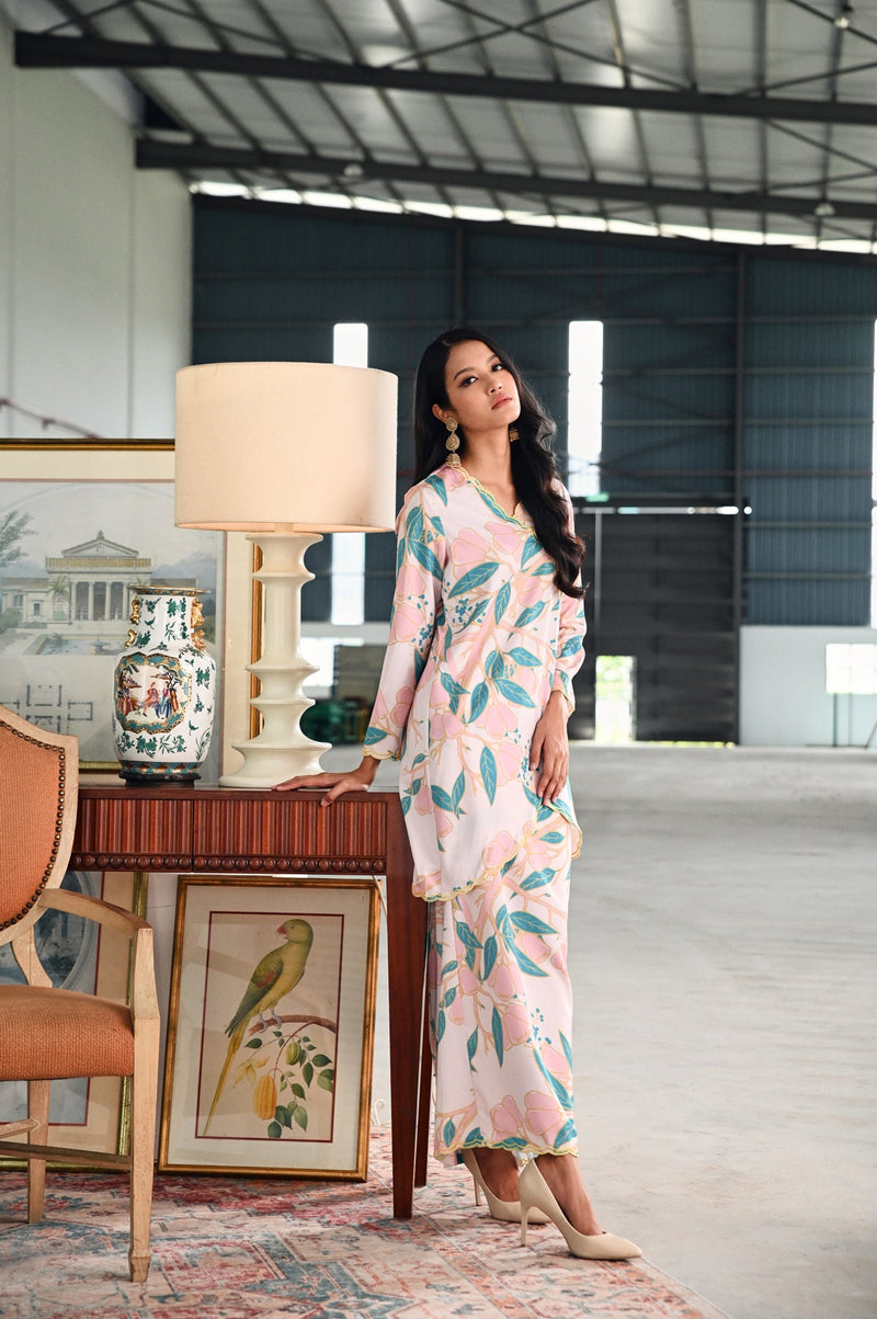 The Glow Women Scallop Kurung Set - Orchard