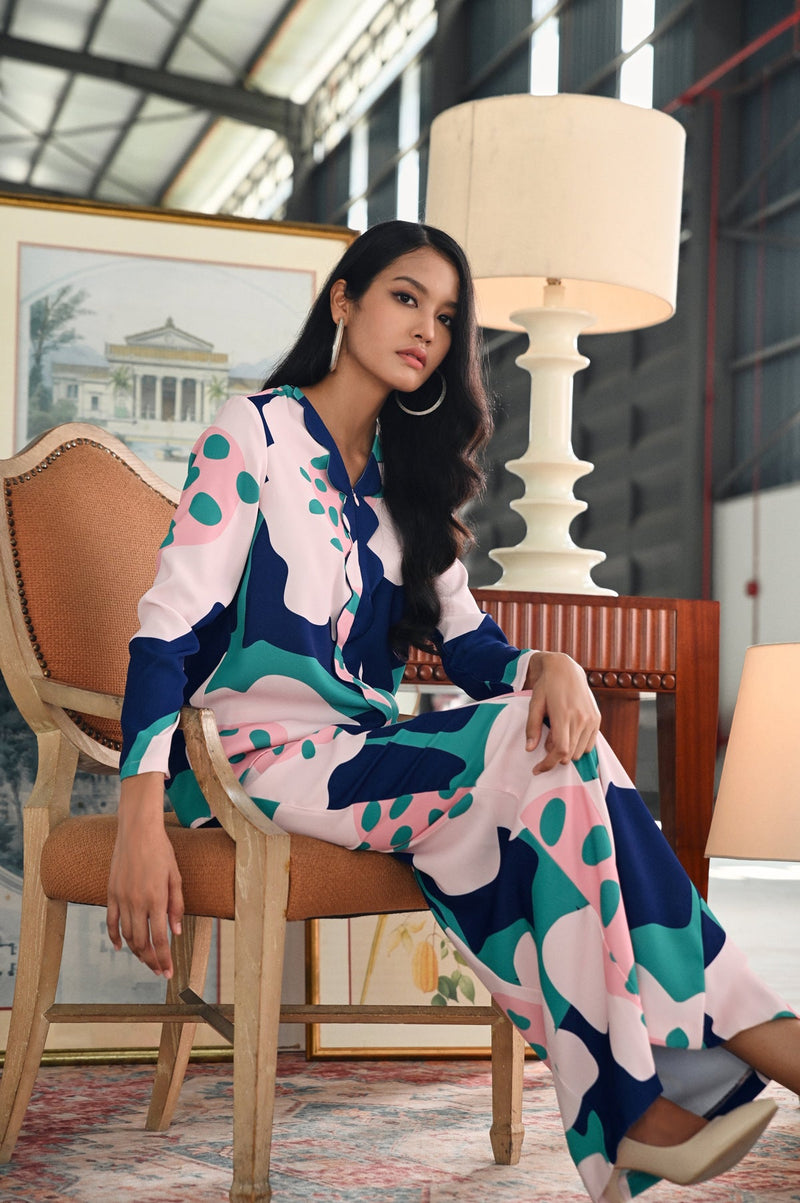 Baju Raya Kebaya Perempuan