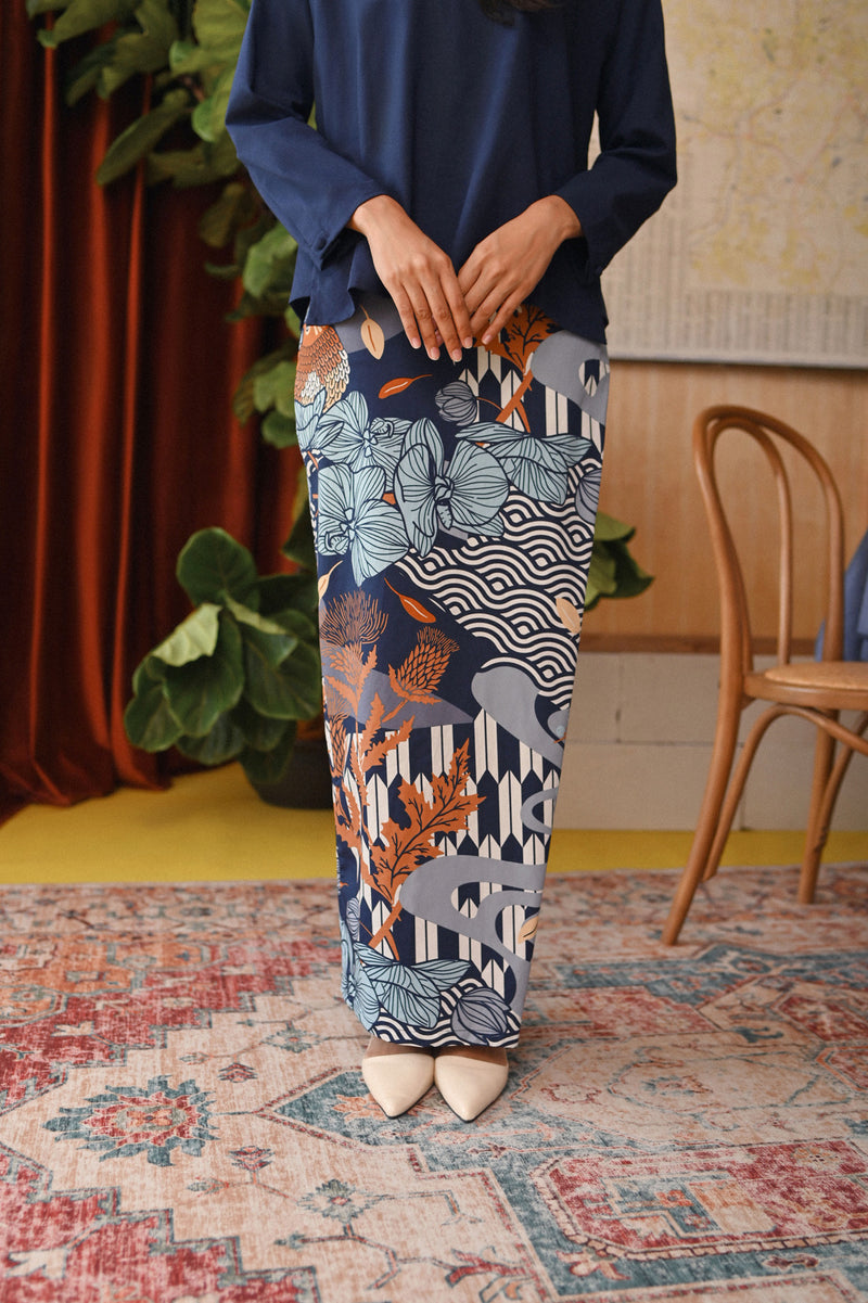 The Tanah Women Folded Skirt - Kelabit