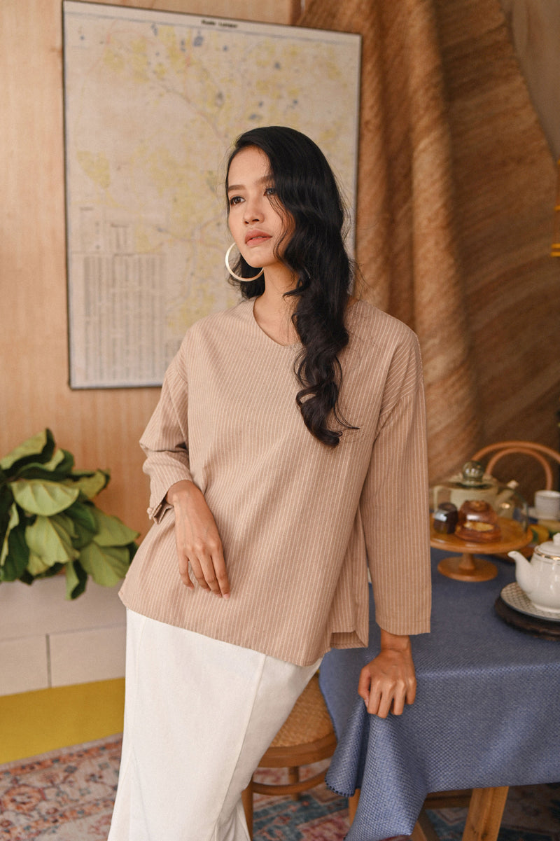 The Tanah Women Selesa Blouse - Vanilla Stripe