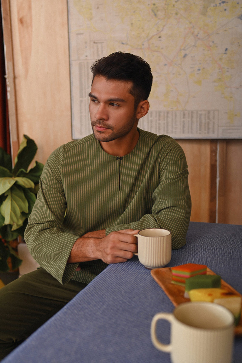 The Tanah Men Kurta - Olive Stripe