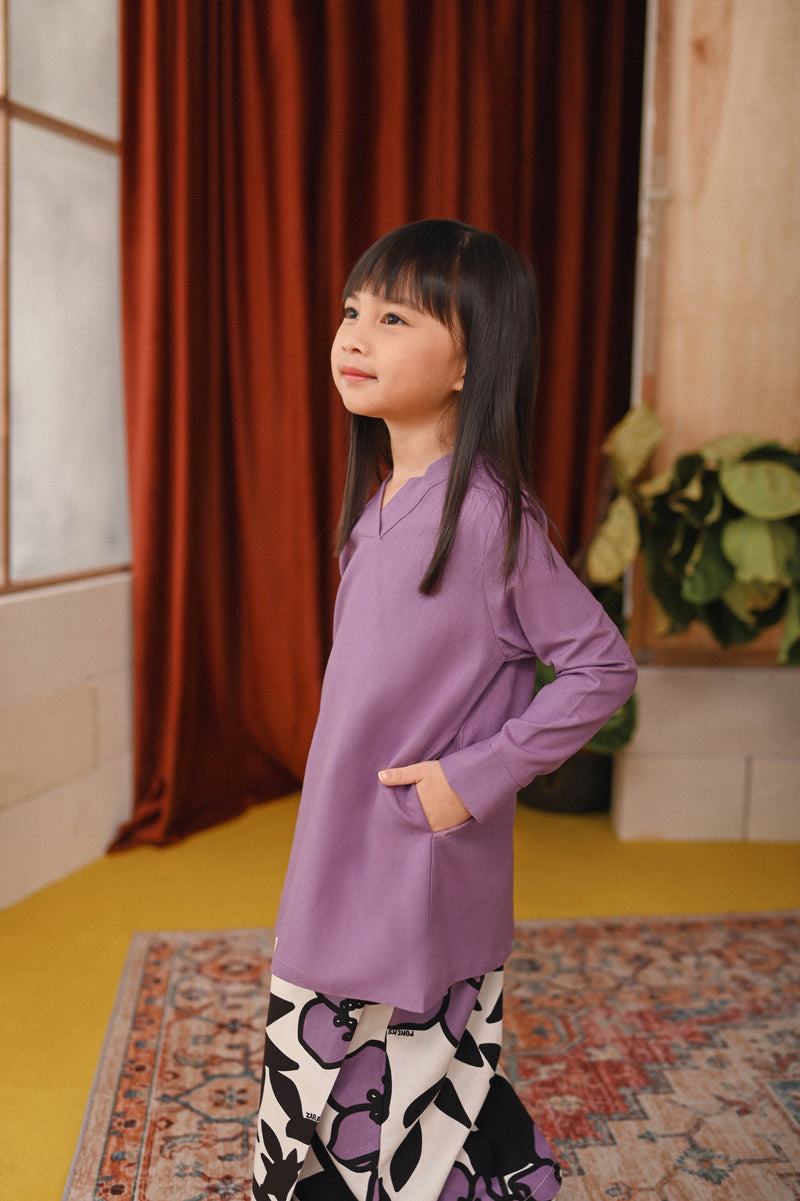 The Tanah Gaya Kurung Blouse - Purple