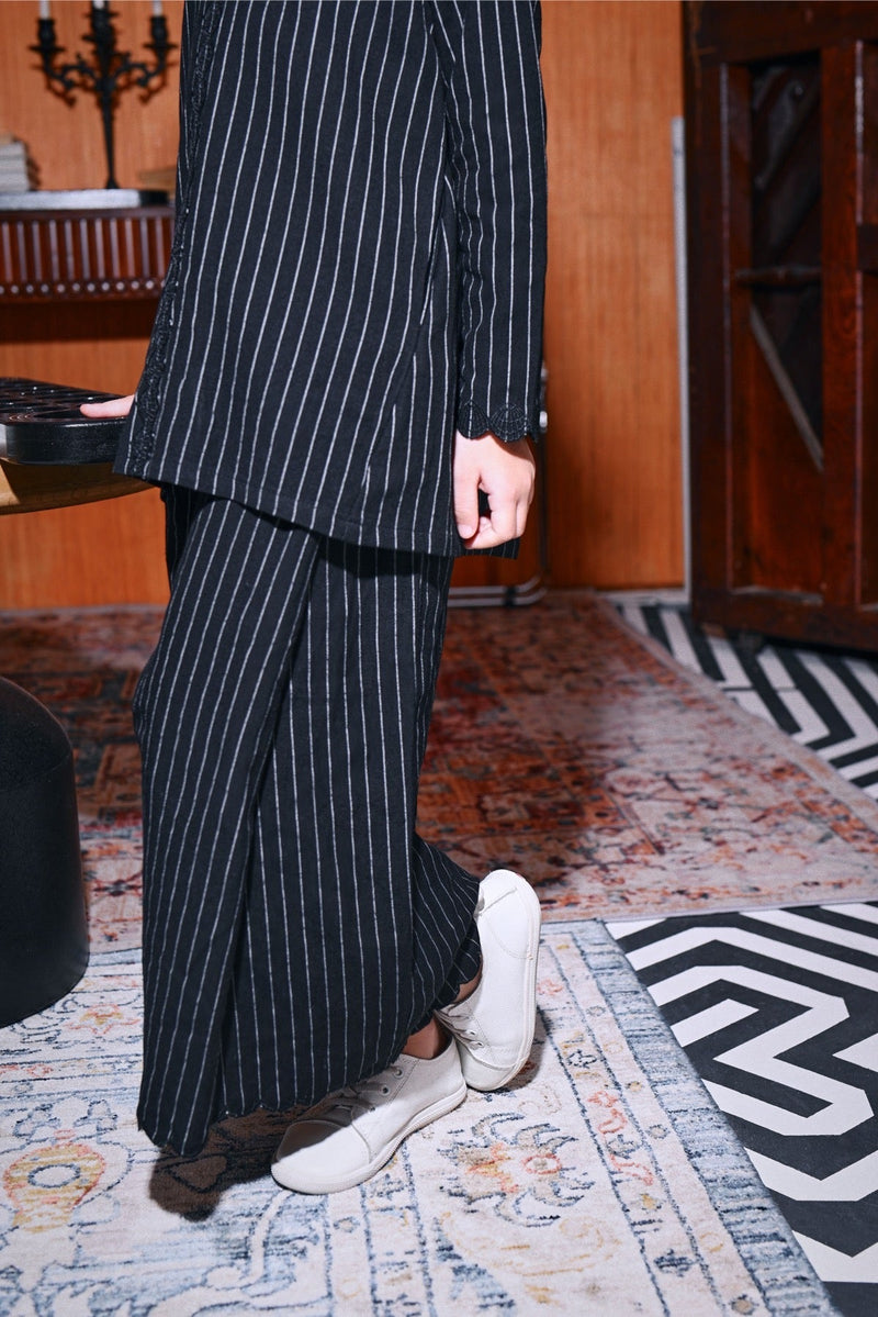 The Congkak Folded Skirt - Black Stripe