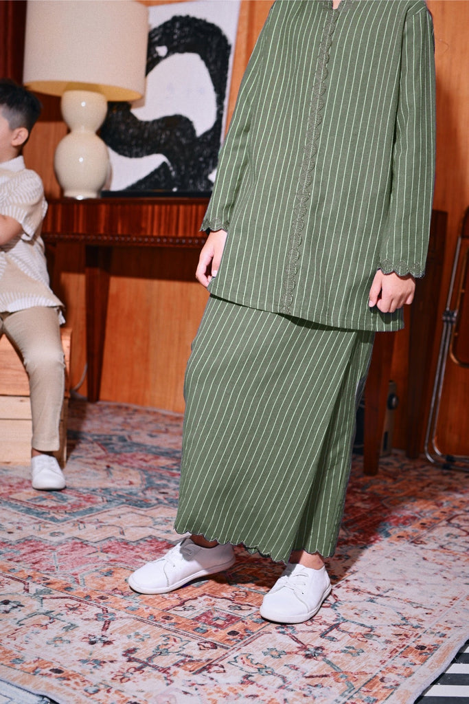 The Congkak Folded Skirt - Olive Stripe