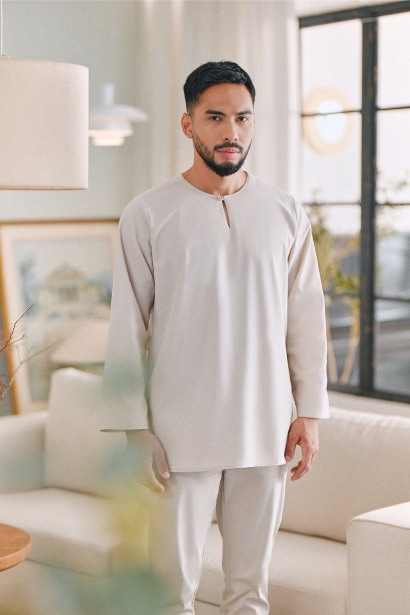 The Caya Men Kurta - Champagne