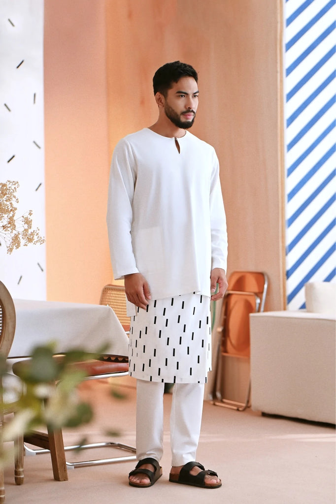 The Maraton Men Kurta White POKOKS.COM