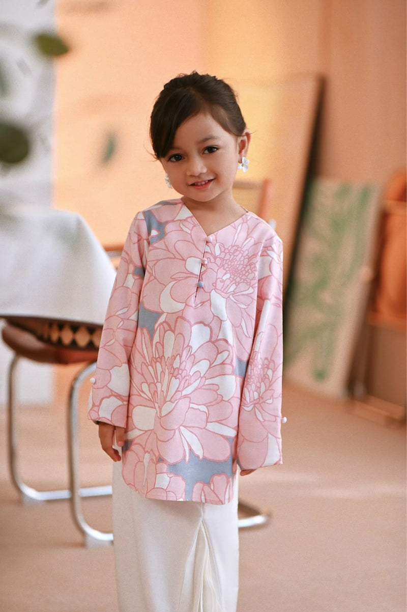 The Maraton Bright Tunic - Proud