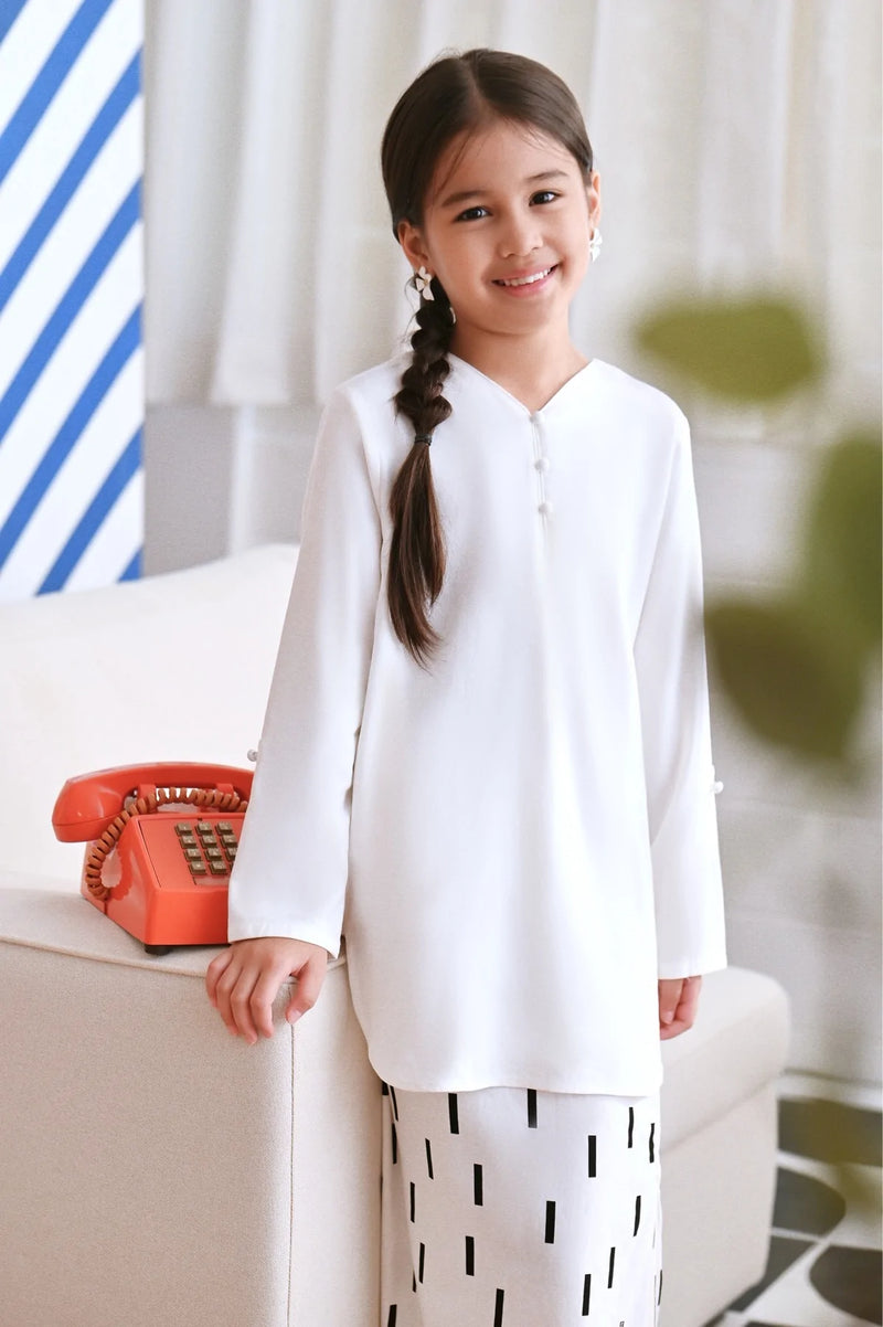 The Maraton Bright Tunic - White