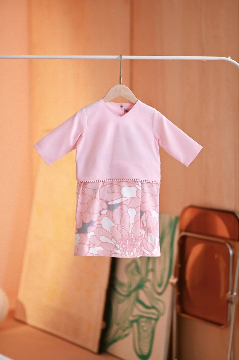 The Maraton Babies Kurung - Pink