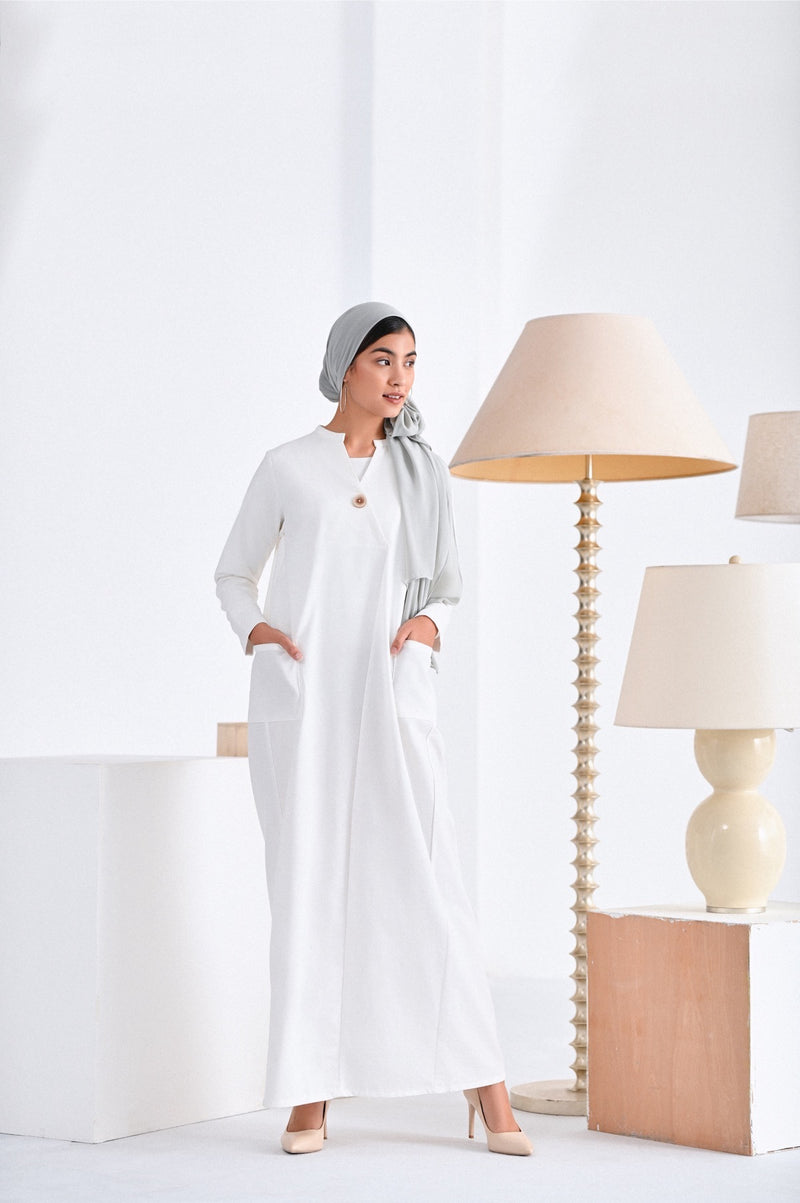 kaftan moden selesa putih perempuan